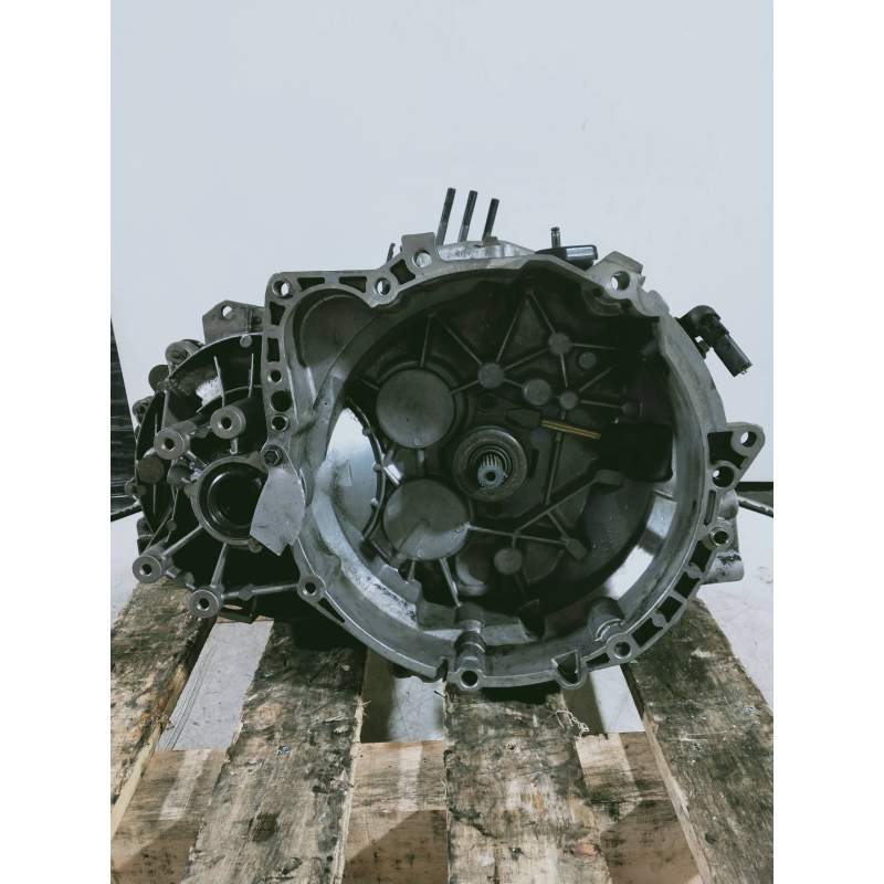 Recambio de caja cambios para volvo s40 berlina 1.9 d+ (85kw) referencia OEM IAM P30611799 799M56L2 T108350 5V