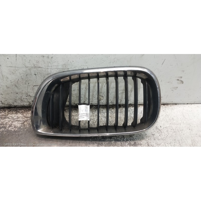 Recambio de rejilla delantera para bmw serie 3 berlina (e46) 320d referencia OEM IAM 51137072129  IZQ