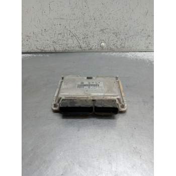 CENTRALITA MOTOR UCE 0281010228 038906012BS 28SA4211 1999