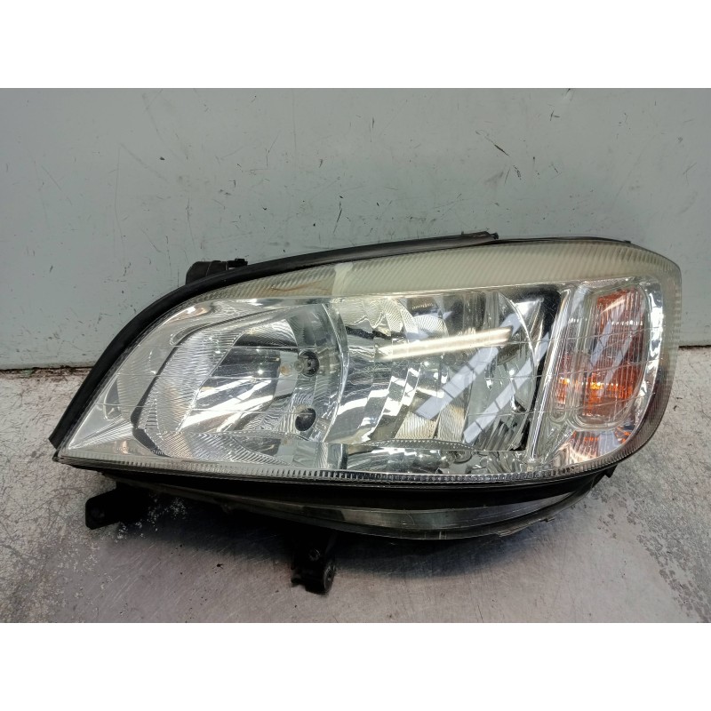 Recambio de faro izquierdo para opel zafira a elegance referencia OEM IAM 90582021 89100054 