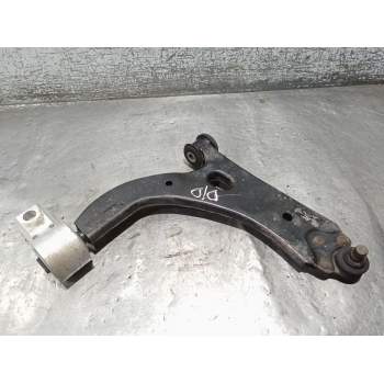 BRAZO SUSPENSION INFERIOR DELANTERO DERECHO 16G 2002