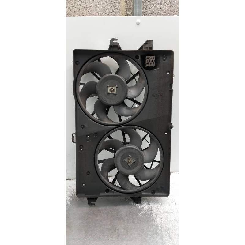 Recambio de electroventilador para ford mondeo berlina (gd) ghia referencia OEM IAM 95BB8C607 25G 1997