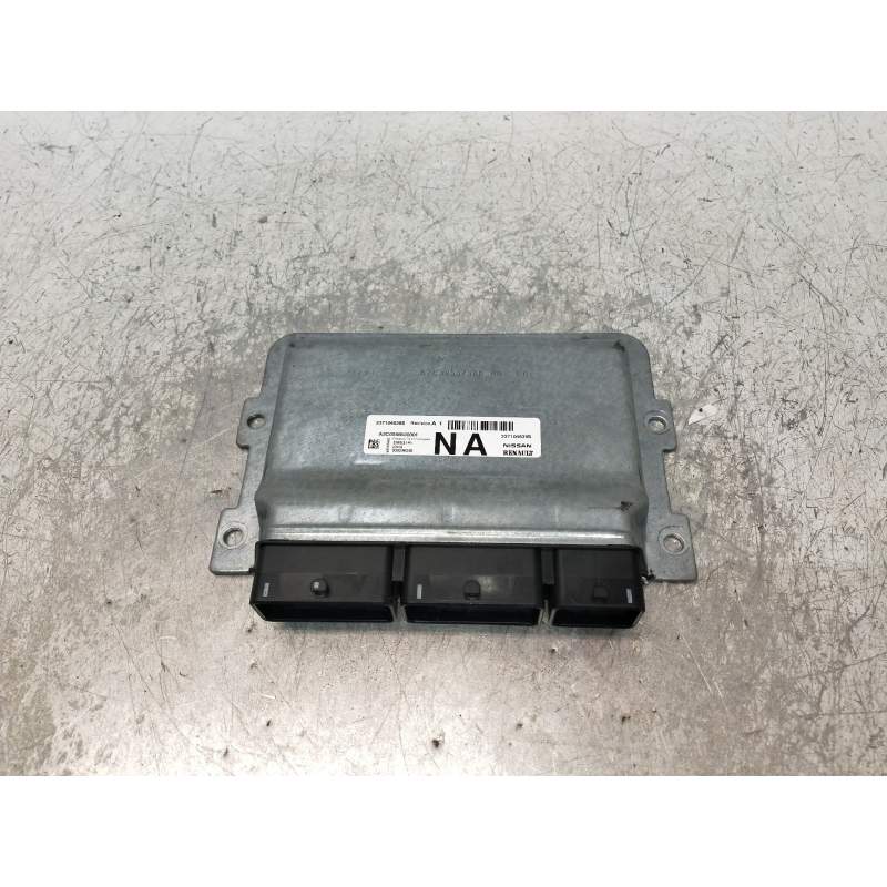 Recambio de centralita motor uce para renault captur ii 1.0 referencia OEM IAM 237104638S A3C0548530001 237104639S