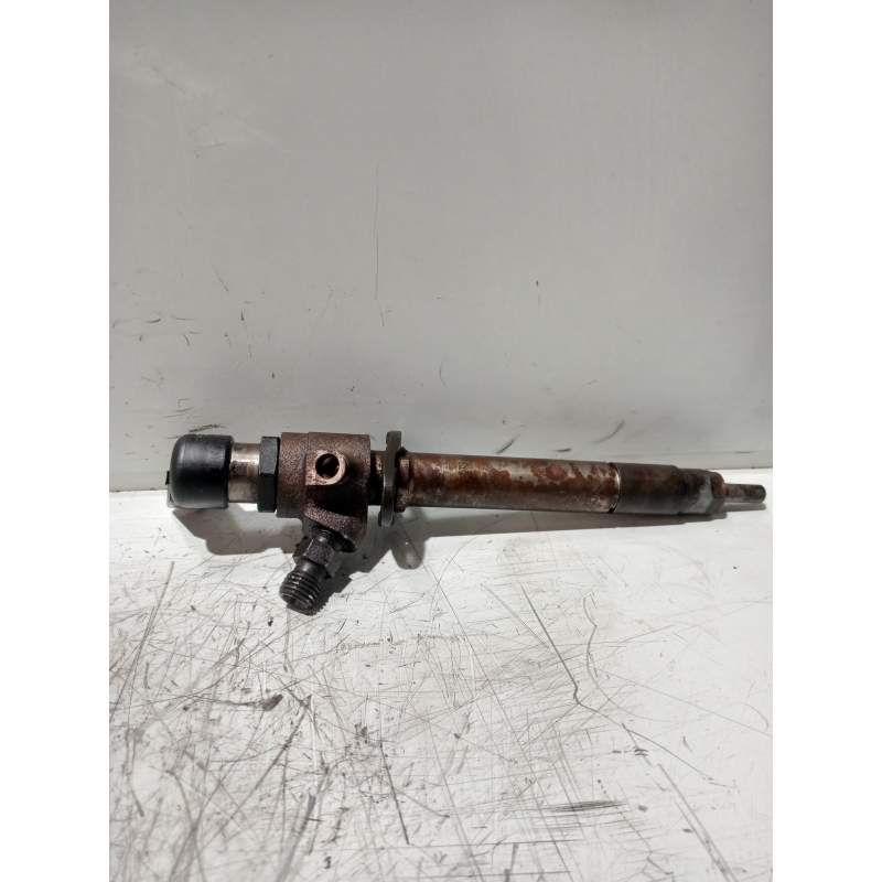 Recambio de inyector para peugeot 407 coupe básico referencia OEM IAM 5U3Q9K546AA  SIEMENS