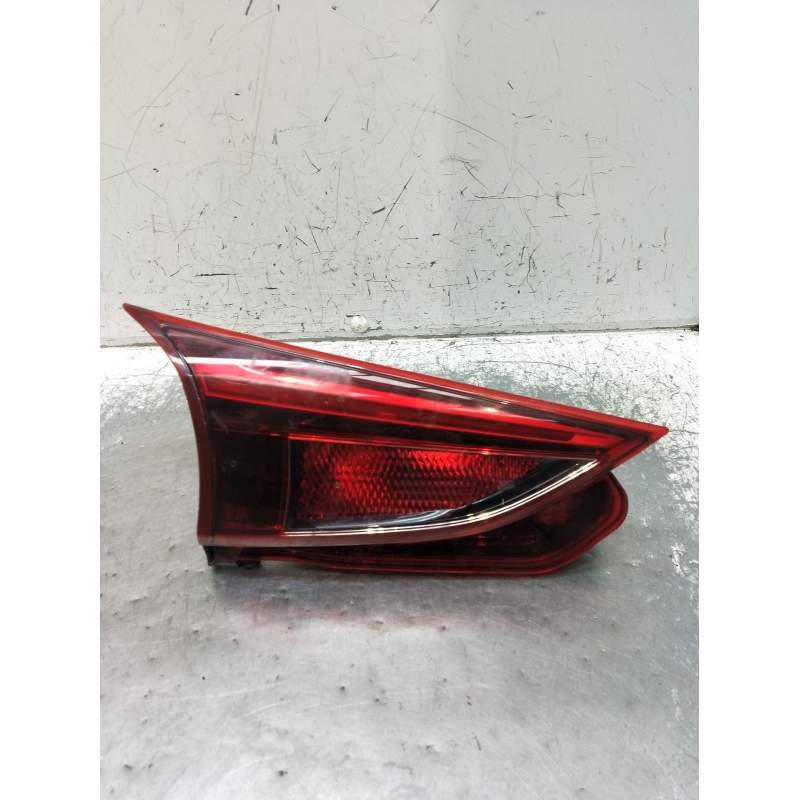 Recambio de piloto trasero izquierdo interior para mazda 3 lim. () center-line referencia OEM IAM   2014
