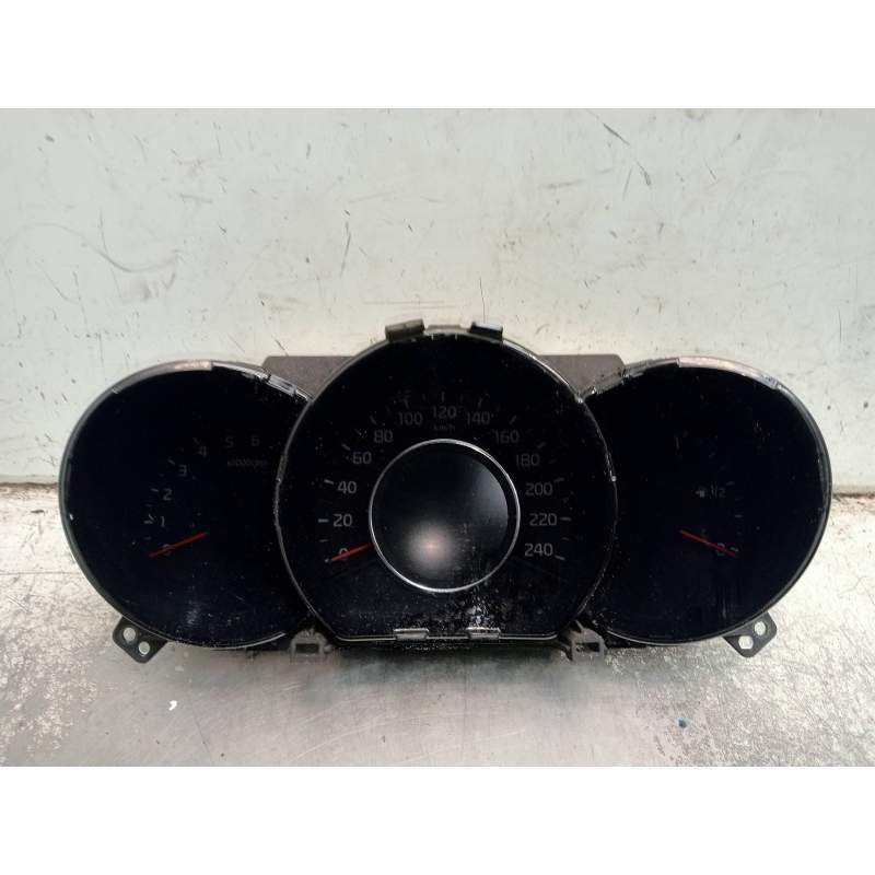 Recambio de cuadro instrumentos para kia cee´d sporty wagon drive referencia OEM IAM 94033A2020  