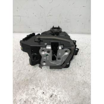 MOTOR CIERRE CENTRALIZADO TRASERO DERECHO 825021122R 5P