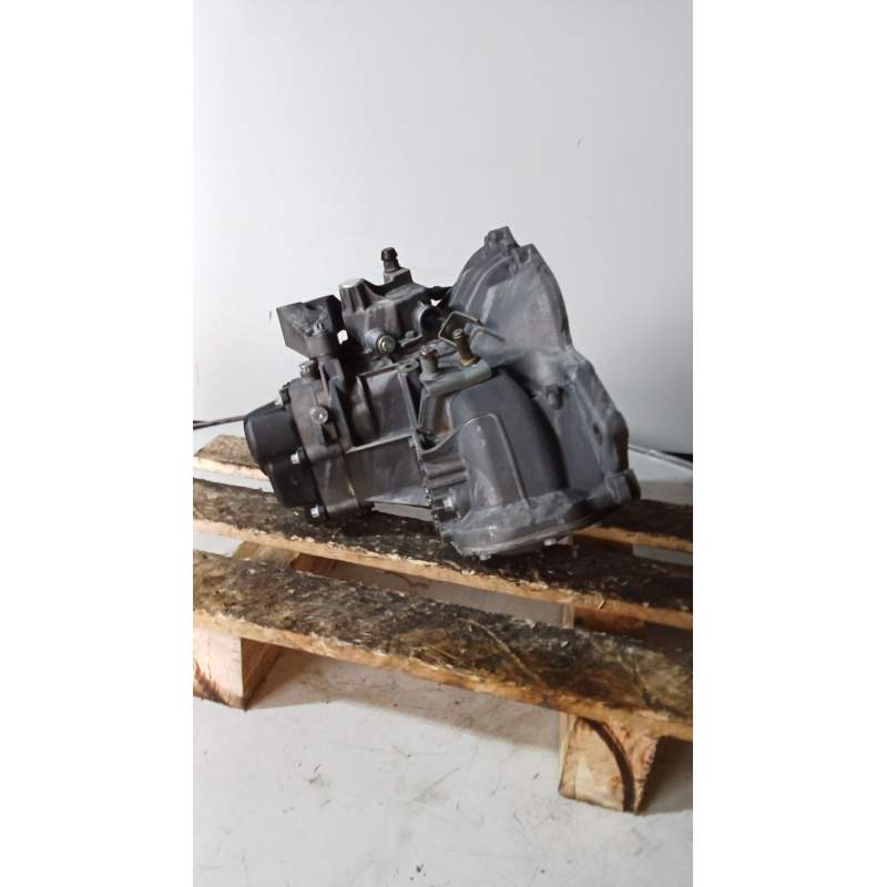Recambio de caja cambios para opel astra h ber. 1.6 16v cat referencia OEM IAM A08424713T4C394 5v 