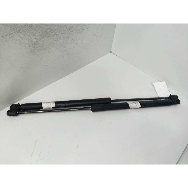 Recambio de amortiguadores maletero / porton para mercedes-benz clase b (w245) 180 cdi (245.207) referencia OEM IAM 1699801064  
