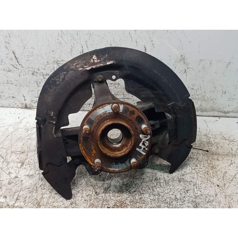 Recambio de mangueta delantera derecha para volvo s40 berlina 1.6 d kinetic referencia OEM IAM  16HDI 2004