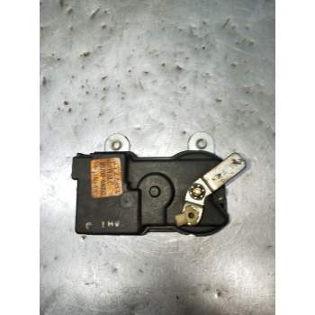 MOTOR CIERRE CENTRALIZADO DELANTERO IZQUIERDO 957304A050 4P 2003