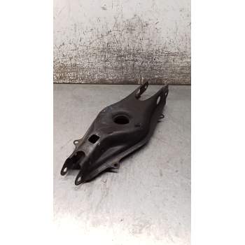 BRAZO SUSPENSION INFERIOR TRASERO IZQUIERDO A2043520402 220CDI 2009