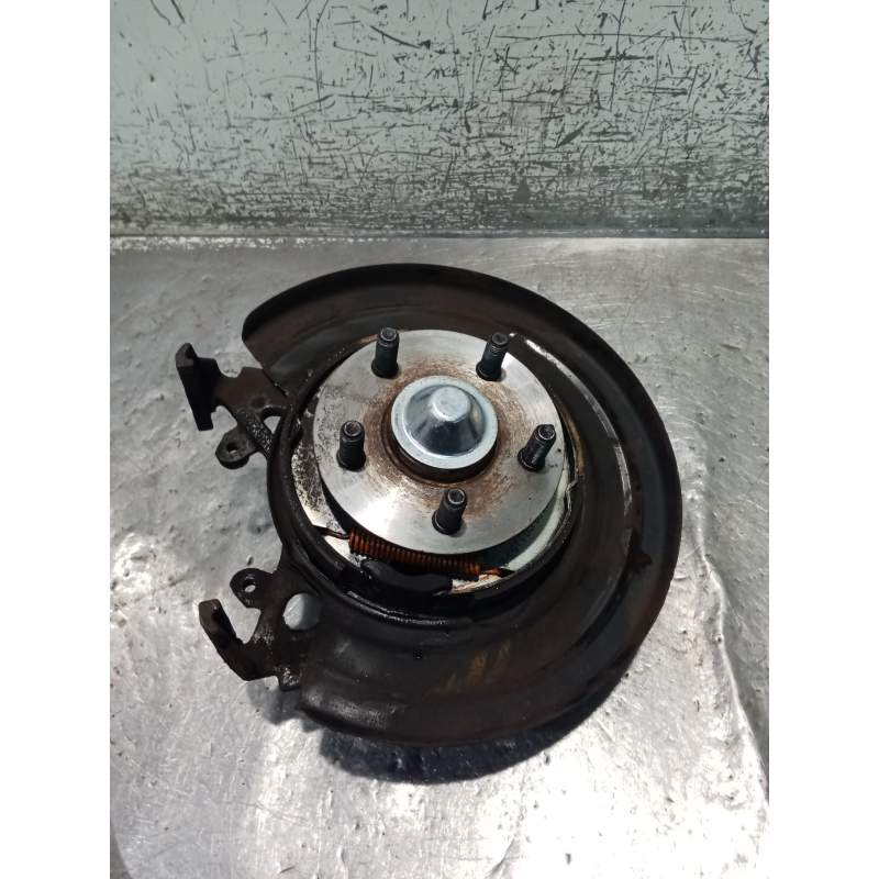 Recambio de mangueta trasera izquierda para chrysler neon ii 2.0 16v referencia OEM IAM  20G 1999