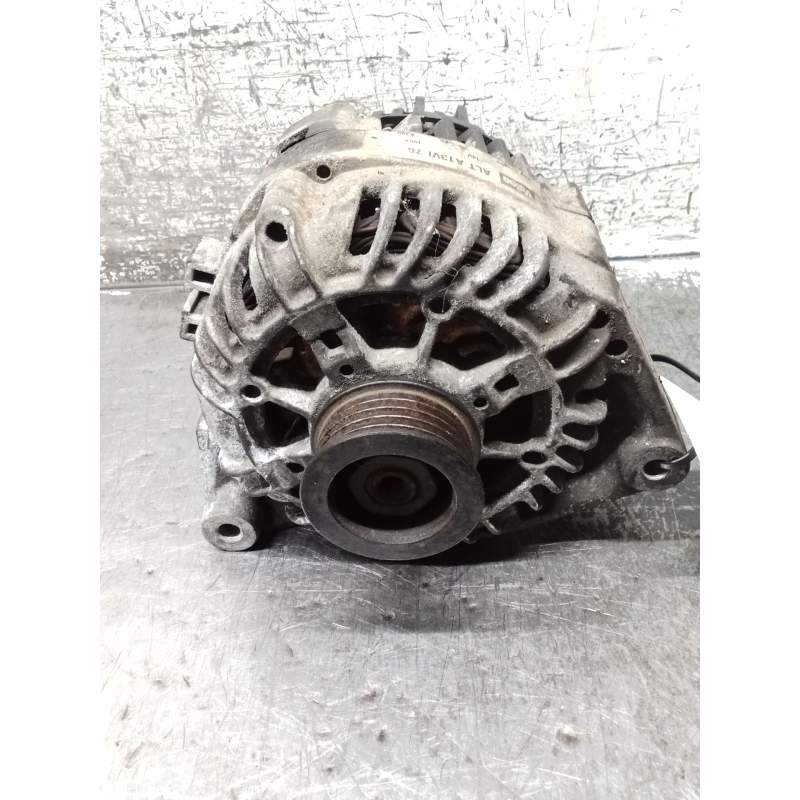 Recambio de alternador para land rover range rover (lp) dse (100kw) referencia OEM IAM A13VI76 105A 1994