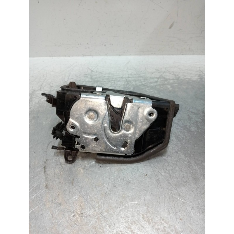 Recambio de motor cierre centralizado delantero derecho para bmw x3 (f25) xdrive 30d referencia OEM IAM 7318416  5P