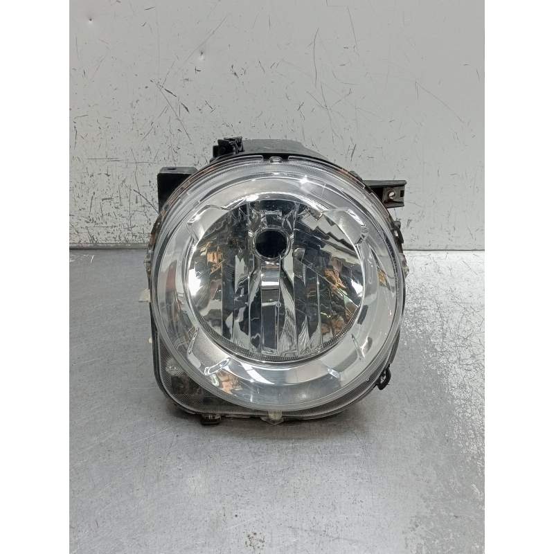 Recambio de faro derecho para jeep renegade referencia OEM IAM 00521440070  
