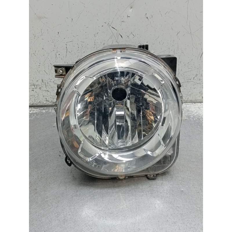 Recambio de faro izquierdo para jeep renegade referencia OEM IAM 00521440130  