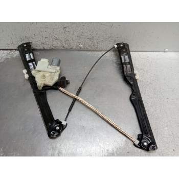 ELEVALUNAS DELANTERO IZQUIERDO 9825710380 5P 2015