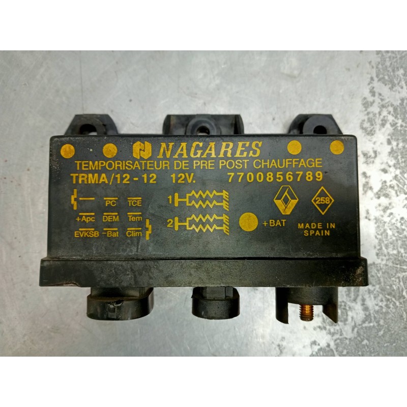 Recambio de caja precalentamiento para renault 19 (b/c/l53) 1.9 dt referencia OEM IAM 7700856789  