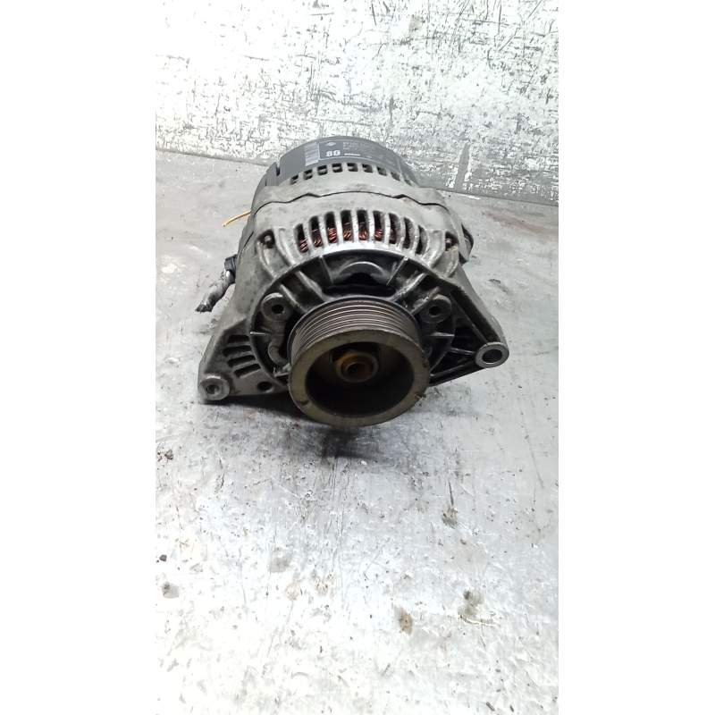 Recambio de alternador para nissan primera (p10) 2.0 16v referencia OEM IAM 0123310016 2310072J10 1990