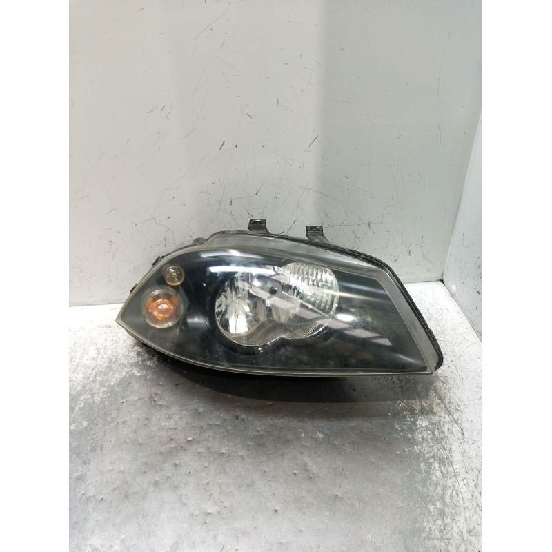 Recambio de faro derecho para seat cordoba (6l2) 1.9 sdi referencia OEM IAM 6L194122A  