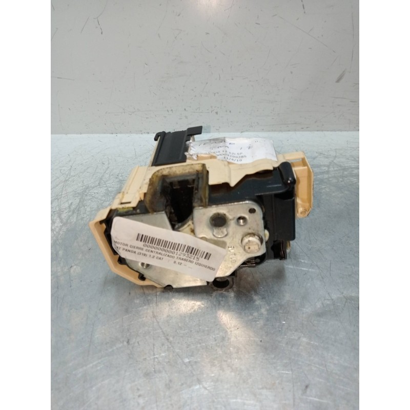 Recambio de motor cierre centralizado trasero izquierdo para fiat panda (319) 1.2 cat referencia OEM IAM 51963630  