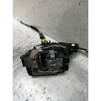 MOTOR CIERRE CENTRALIZADO DELANTERO IZQUIERDO A0997202300 4P W205/2014