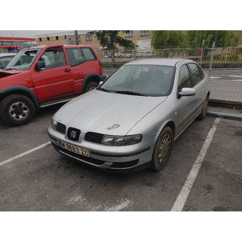 seat toledo (1m2) del año 2000