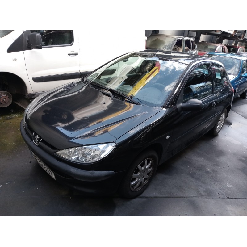 peugeot 206 berlina del año 2004