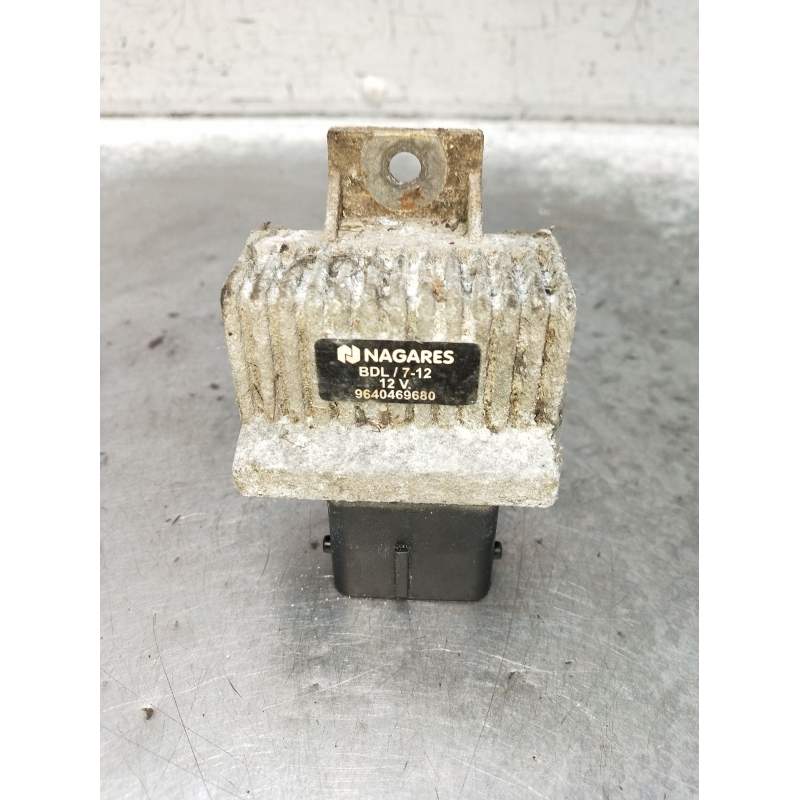 Recambio de caja precalentamiento para peugeot 207/207+ (wa_, wc_) 1.6 hdi referencia OEM IAM 9640469680  2006