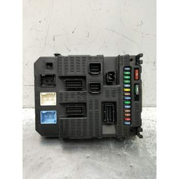 CAJA RELES / FUSIBLES 9659285380 BSI2004 06933231107 2006