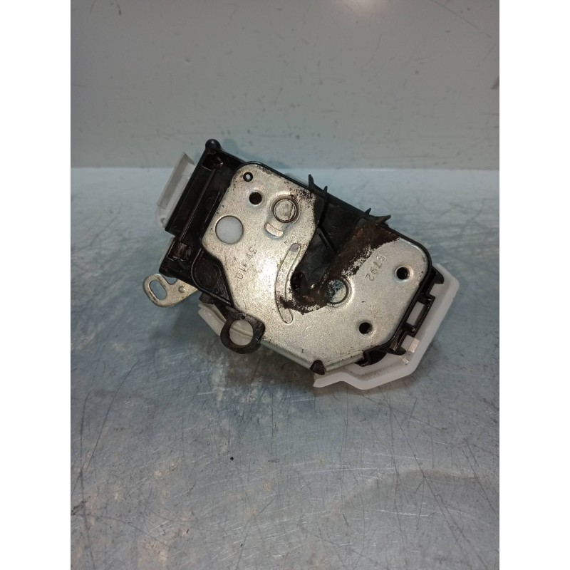 Recambio de motor cierre centralizado delantero derecho para ford ka (ccu) 1.3 tdci cat referencia OEM IAM 51794336  3P