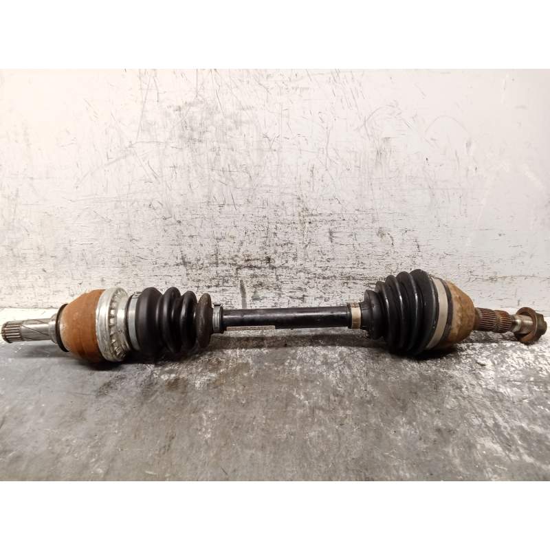 Recambio de transmision delantera izquierda para opel astra h ber. 1.6 16v cat referencia OEM IAM 13136379  