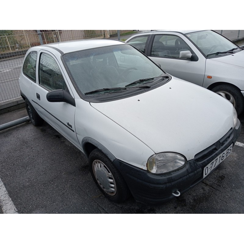 opel corsa b del año 1996