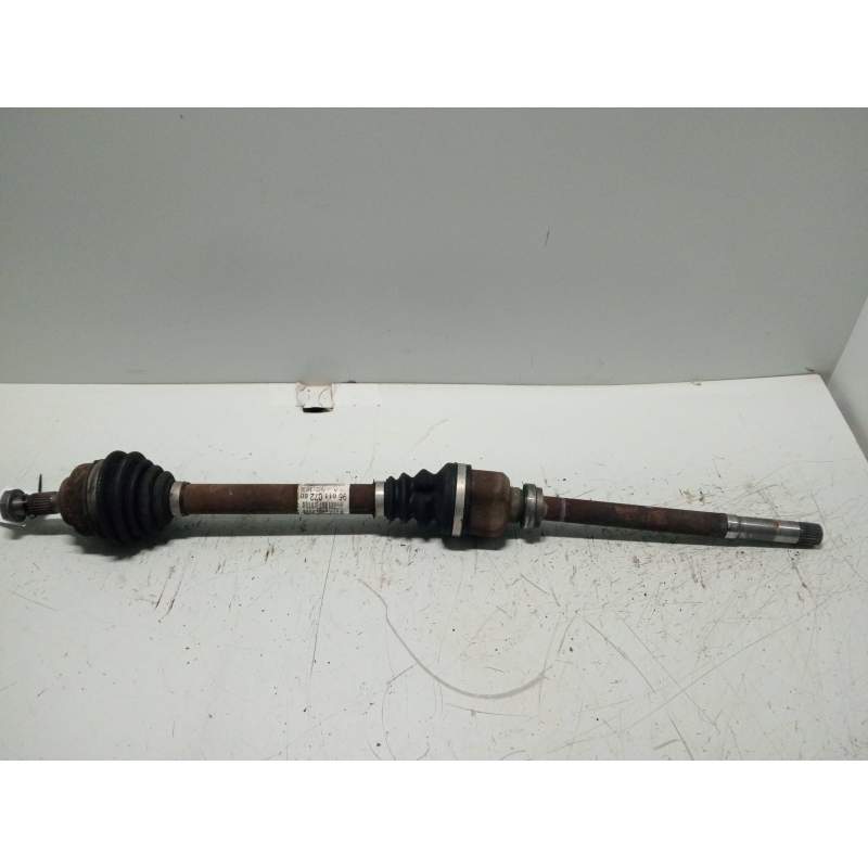 Recambio de transmision delantera derecha para peugeot 308 sw confort referencia OEM IAM  16G 2007