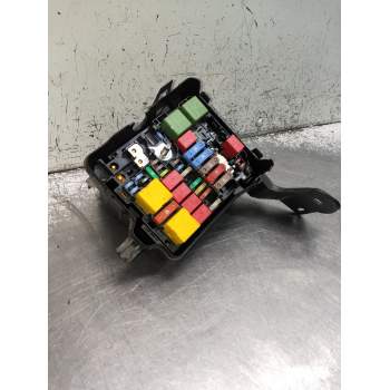 CAJA RELES / FUSIBLES PCFPP00407 07886 