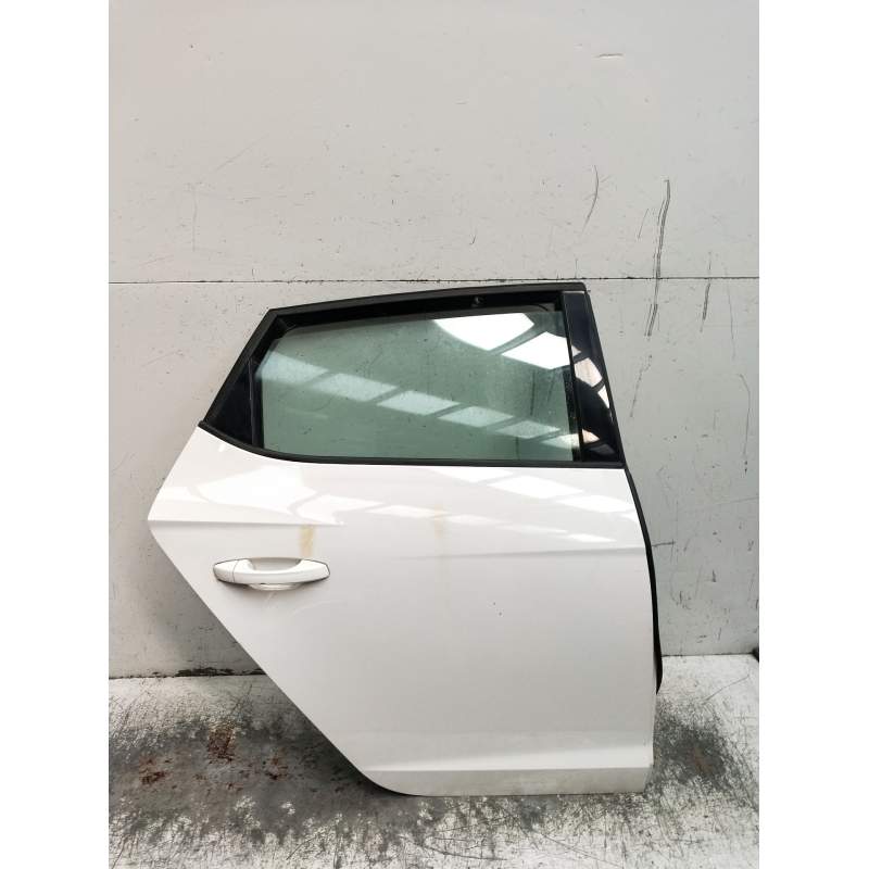 Recambio de puerta trasera derecha para seat leon st (5f8) 1.2 tsi referencia OEM IAM  5P 2012