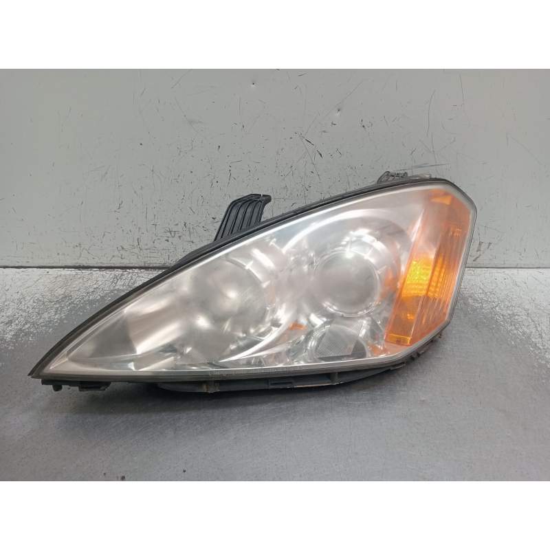 Recambio de faro izquierdo para ssangyong kyron 2.0 xdi 4x4 referencia OEM IAM   