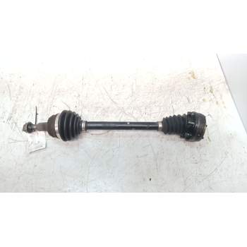 TRANSMISION DELANTERA IZQUIERDA V67271Q 16G 1999