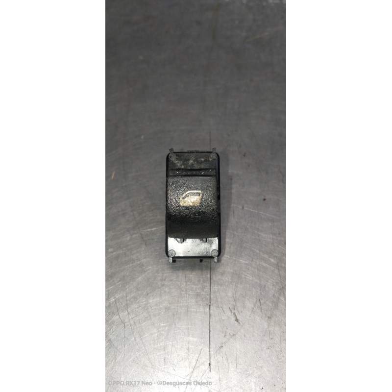Recambio de mando elevalunas delantero derecho para citroën c4 coupe cool referencia OEM IAM 9651465677  2004
