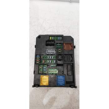 CAJA RELES / FUSIBLES 9665547280 BSIQ0100 S180121001H 