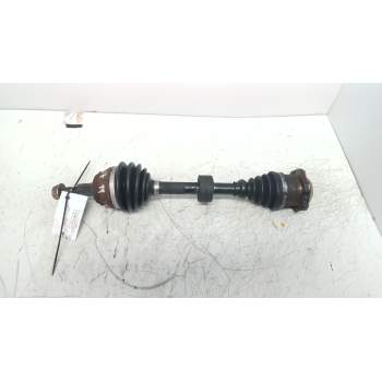 TRANSMISION DELANTERA IZQUIERDA 16G 1999