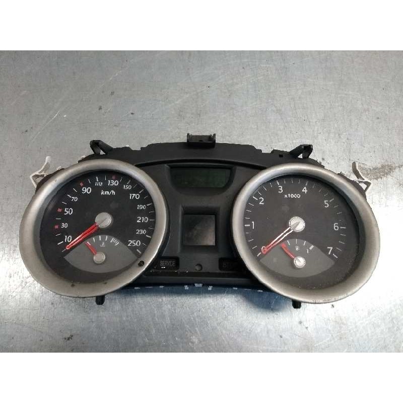 Recambio de cuadro instrumentos para renault megane ii classic berlina 1.9 dci diesel referencia OEM IAM 8200364015  