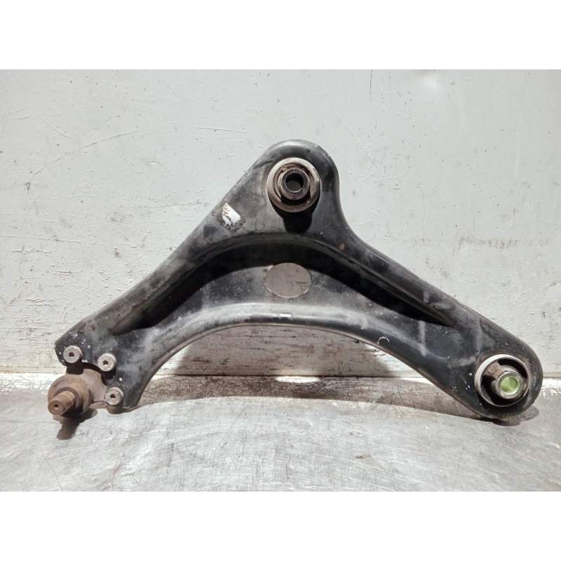 Recambio de brazo suspension inferior delantero izquierdo para citroën c4 cactus referencia OEM IAM   