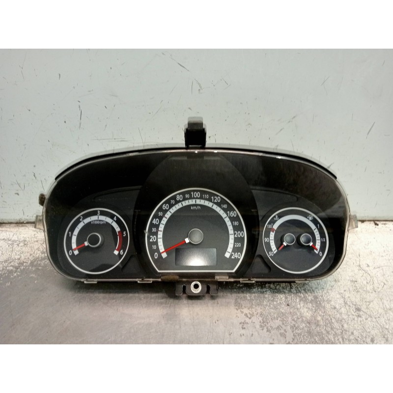 Recambio de cuadro instrumentos para kia cee´d emotion referencia OEM IAM 940241H151 L150 10E07709