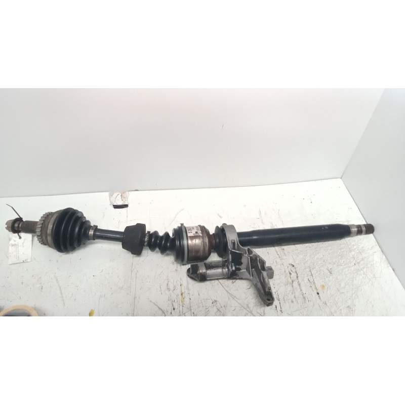 Recambio de transmision delantera derecha para saab 9-5 berlina 2.0 cat referencia OEM IAM 8250160586002 Z1  