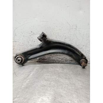 BRAZO SUSPENSION INFERIOR DELANTERO DERECHO 15DCI 2009