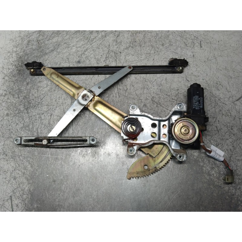 Recambio de elevalunas delantero izquierdo para toyota corolla 1.6 referencia OEM IAM 8572012060 0621002680 5P