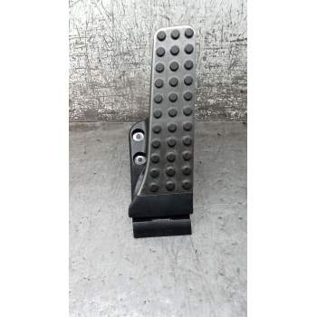 POTENCIOMETRO PEDAL A2053000104 W205/2014