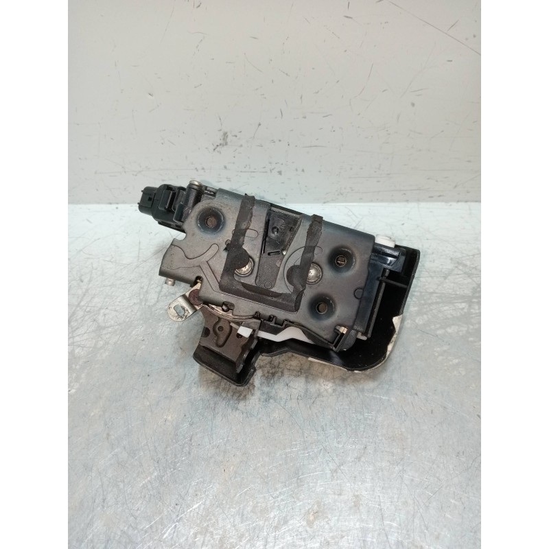 Recambio de motor cierre centralizado trasero derecho para ford focus c-max (cap) 1.6 tdci cat referencia OEM IAM 3M5AR26412BP  